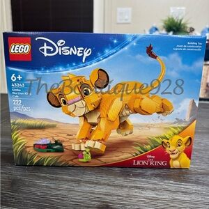 LEGO Disney Simba The Lion King Cub Building Toy 222-Pieces #43243 Ages 6+ NEW
